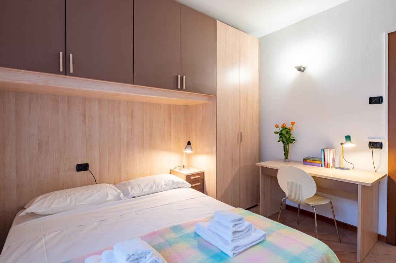 Parma Historic Center Apartment 7Min From Duomo ภายนอก รูปภาพ